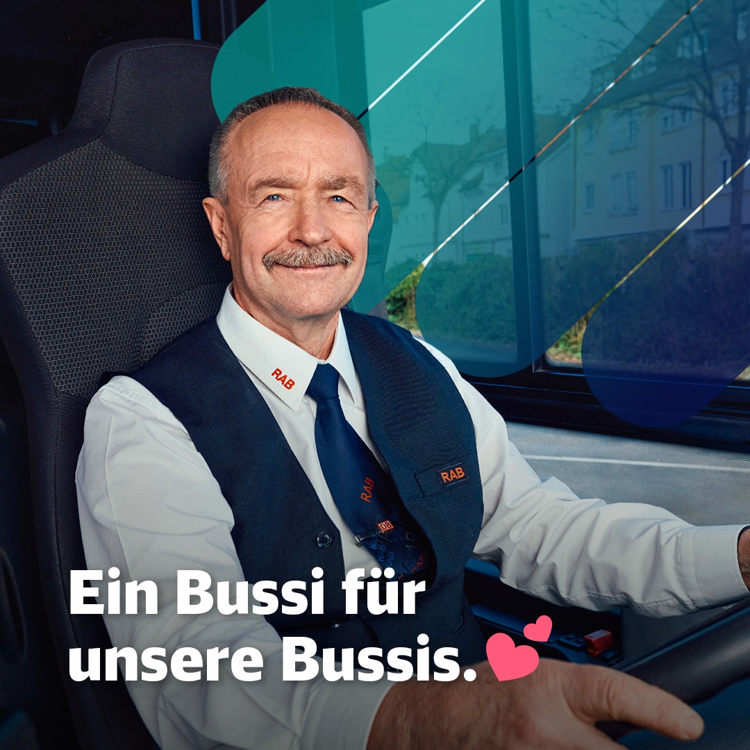 Liebe geht raus an alle unsere Busfahrer-innen.  Keiner hat das Lenkrad so schön im Griff wie ihr.  #DBKarriere #WasIstDirWichtig #Busfahren